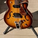Godin 5th Avenue with US Bigsby