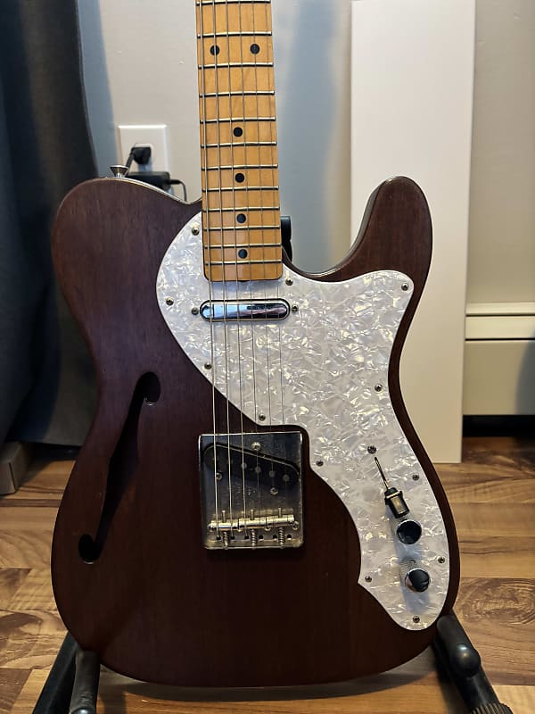 Fender TN-69 / TN-70 Thinline Telecaster Reissue MIJ