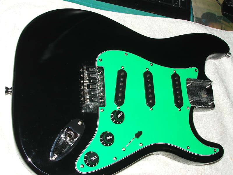 Black Loaded Strat Style Body....Green Pickguard...excellent Reverb