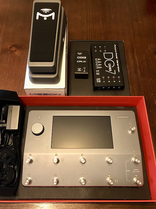 Neural DSP Quad Cortex MINT Bundle w/ Mission exp. pedal, Reverb