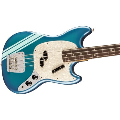 Fender Vintera II 70s Mustang Bass, Rosewood Fingerboard, Competition Burgundy image 3
