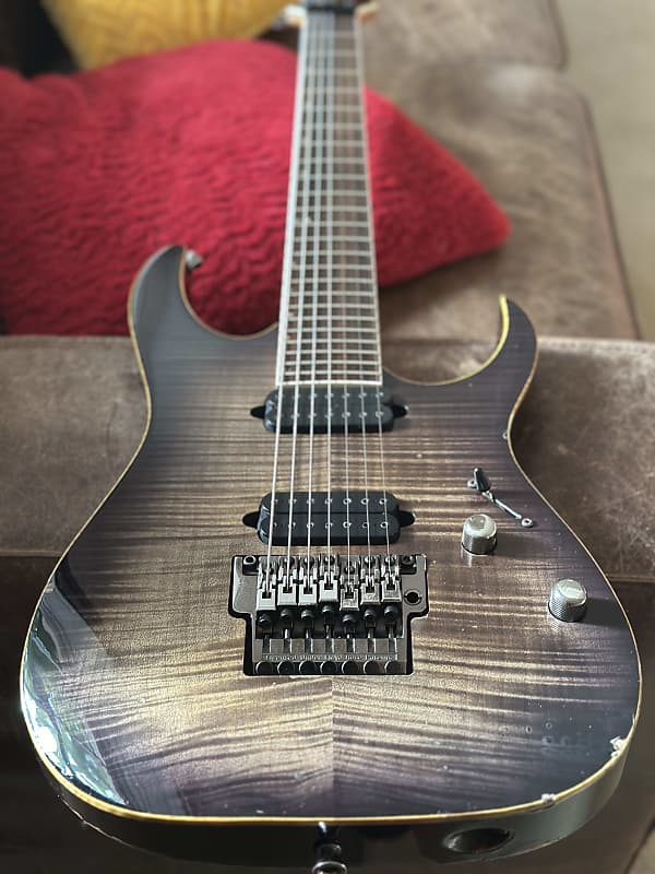 Ibanez J Custom RG8527 Black Rutile 7 String Electric Guitar