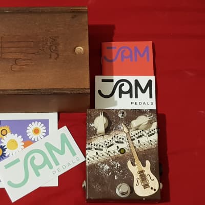 JAM Pedals RetroVibe V2 - Custom Shop Finish With Wooden Box image 1