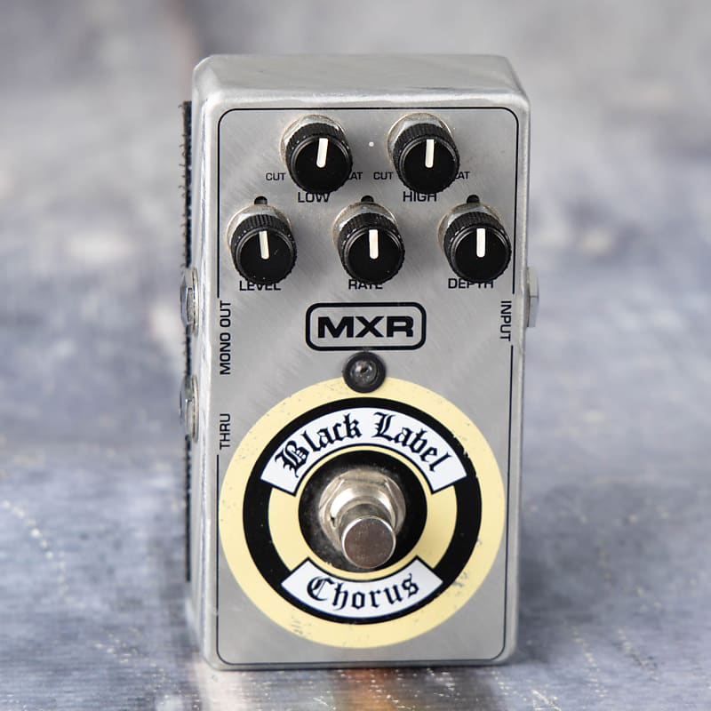 MXR ZW38