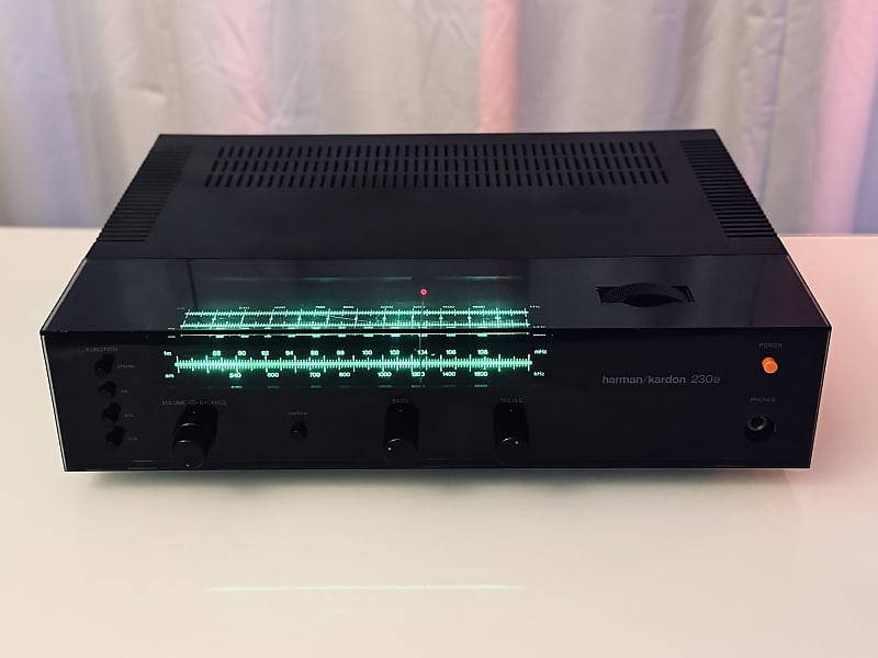 RARE Vintage Harman Kardon 230E Stereo Receiver - Serviced + Cleaned + LED  			