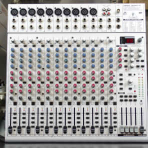 Behringer Eurorack UB2442FX-Pro 24-Input 4-Bus Mic / Line Mixer