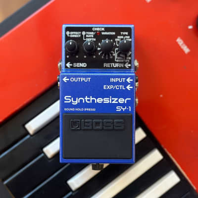 Boss SY-1 Synthesizer