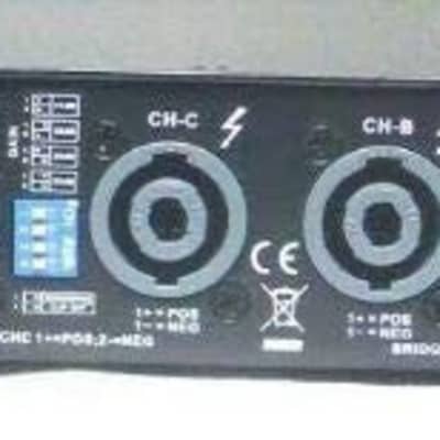 CVR Audio D-2004 BLACK Series Professional Power Amplifier 1 Space 2000Wx4 at 8-Ohms image 3