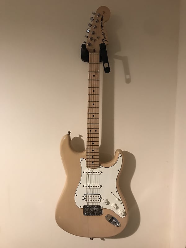 Fender Highway One Stratocaster 2006 2011 Reverb UK