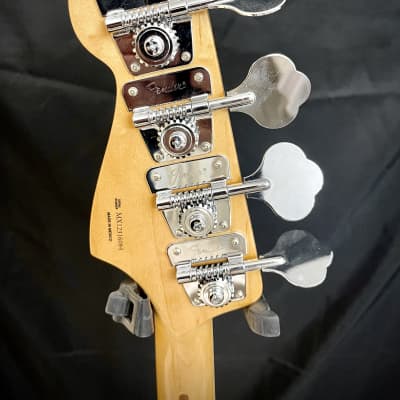 2012 Fender Marcus Miller Artist Series Signature Jazz Bass image 4
