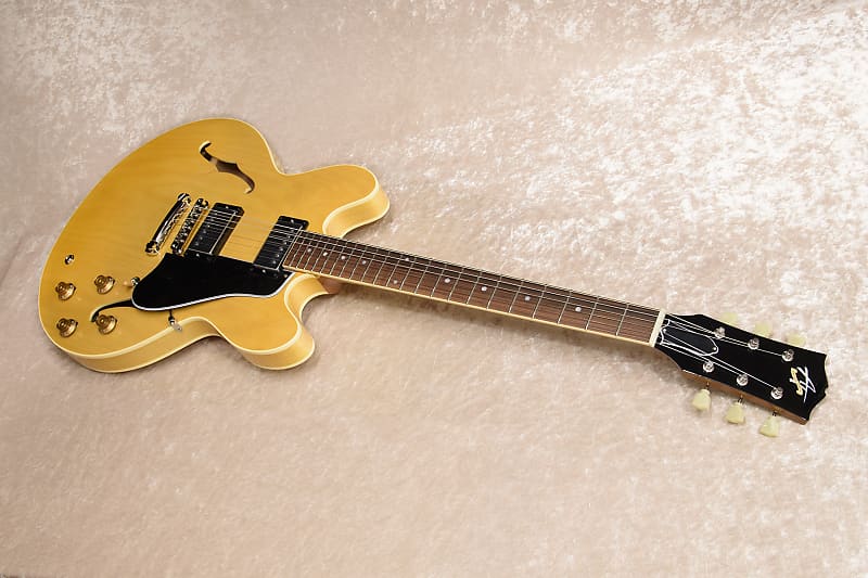 Archtop Tribute AT135STP gibson 認め es335タイプ