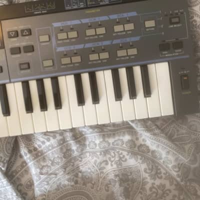 Casio CZ-101 49-Key Synthesizer 1985 - 1988 - Black
