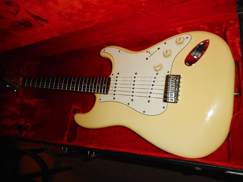 Fender Stratocaster 1971 Olympic White hard tail(rare) with 3-Bolt Neck, Rosewood board  (7 lbs!!)! image 1