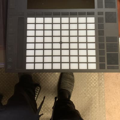 Ableton Push 2 Controller with hard cover and original boxing image 4