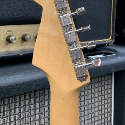 Fender Robert Cray Artist Series Signature Stratocaster 2014  Inca Silver image 6