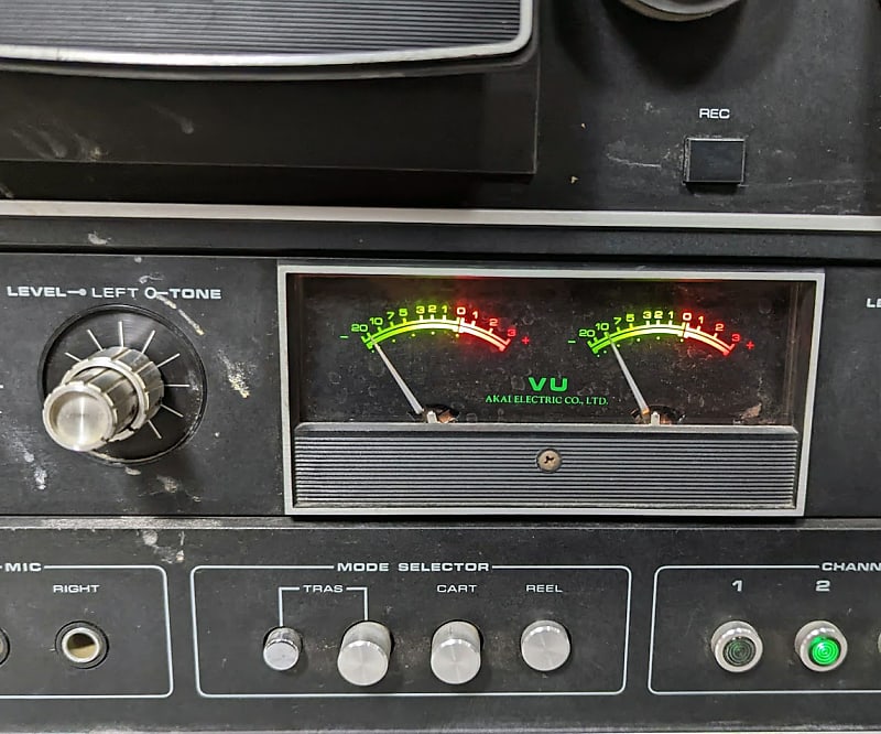 Akai GX-1820 Reel to Reel / 8 Track Tape Recorder