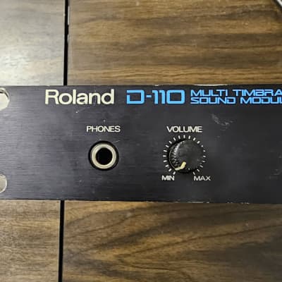 Roland D-110 Multi Timbral Sound Module 1988 - 1991 - Black