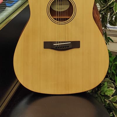Vintage 1970s Yamaha FG-210 Acoustic Guitar Project High