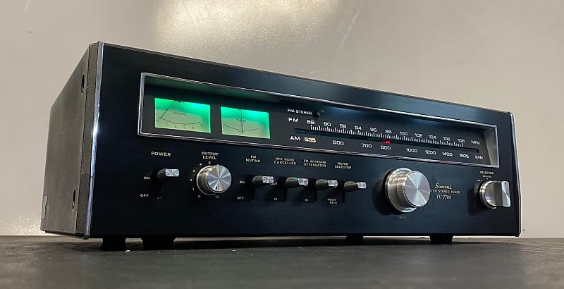 Vintage Sansui TU-7700 FM/AM Stereo Tuner. Serviced - Very good condition!