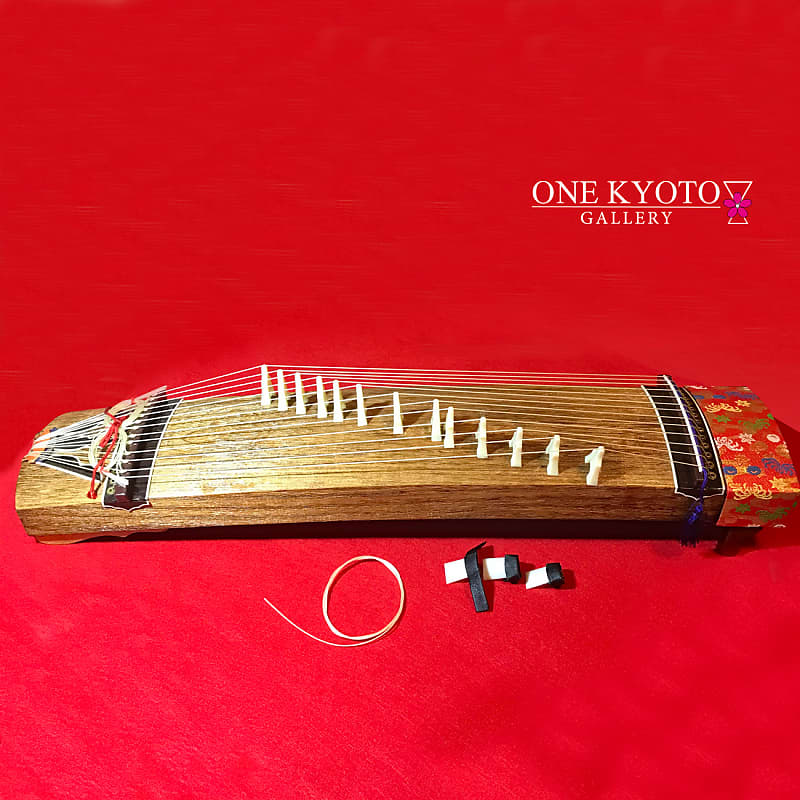 VINTAGE Traditional Japanese Harp Stringed Instrument "Koto" Reverb