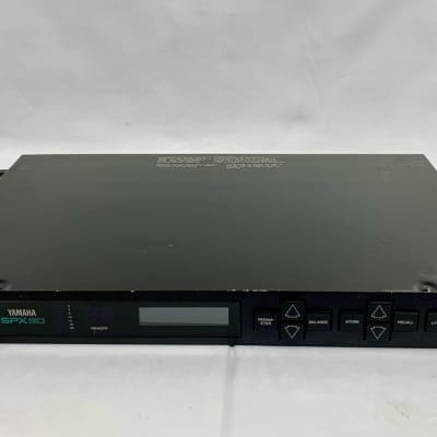 Yamaha SPX-90 Studio Multi-Effects Processor ReverbDelay SPX90 SPX 90