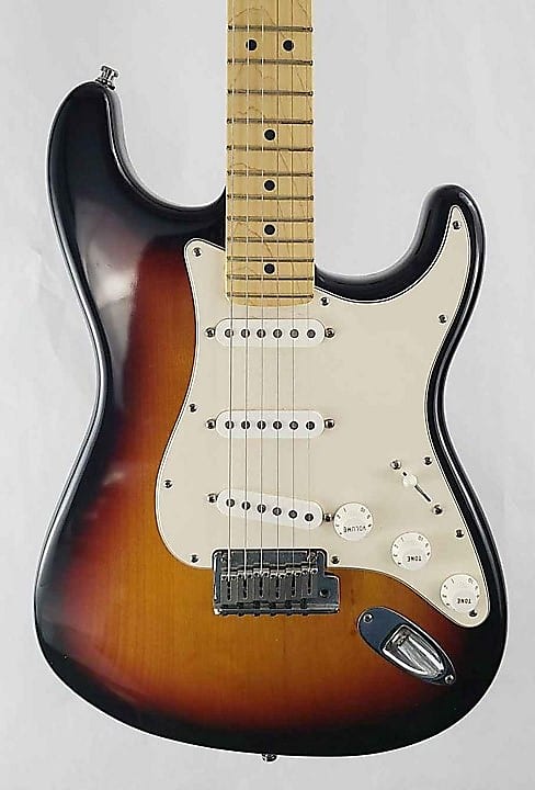 Fender American Standard Stratocaster 2002 - 3 Tone Sunburst with OHSC