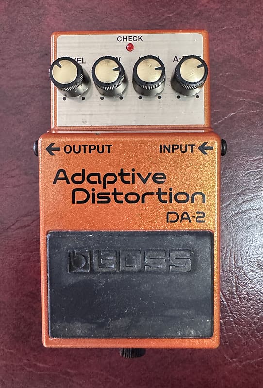 Boss DA-2 Adaptive Distortion