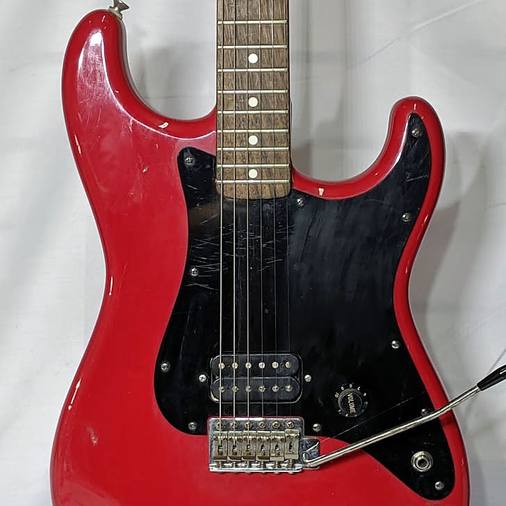 Squier by Fender Japan ST-331 Stratocaster E serial | Reverb France