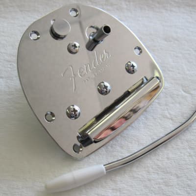 Fender® 62' Jaguar® Jazzmaster® Tremolo Kit (Fender® SKU Fender® 62' Jaguar® Jazzmaster® Tremolo Kit (Fender® SKU
