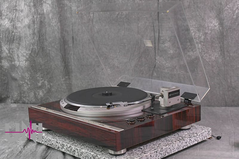 Victor QL-Y7 Direct Drive Record Player Turntable in Good Condition  			