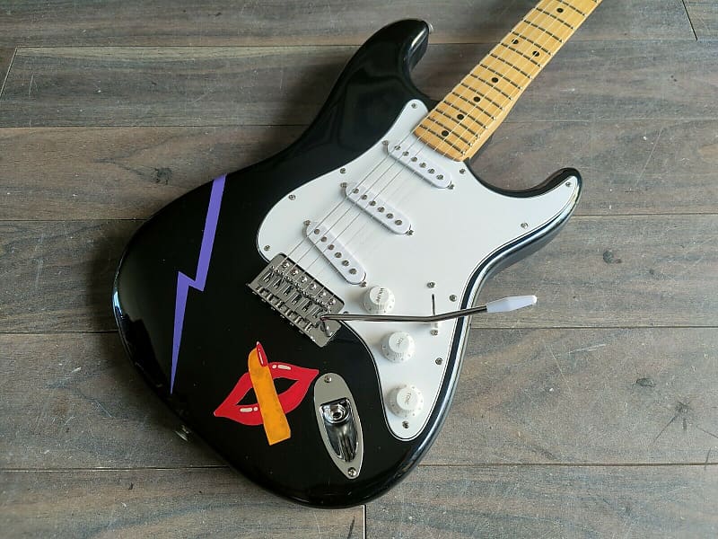 ▽ YAMAHA Super R'nroller SR-450S 1980s Yamaha SR-450S Super R'nroller '50s Vibe Stratocaster