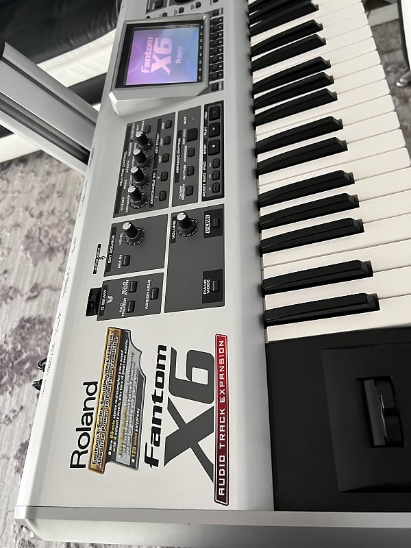 Used roland fantom x6 for sale hotsell
