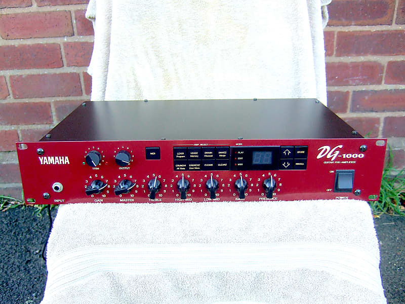 YAMAHA DG1000 MIDI PRE AMP CLEAN FREE UK POST!