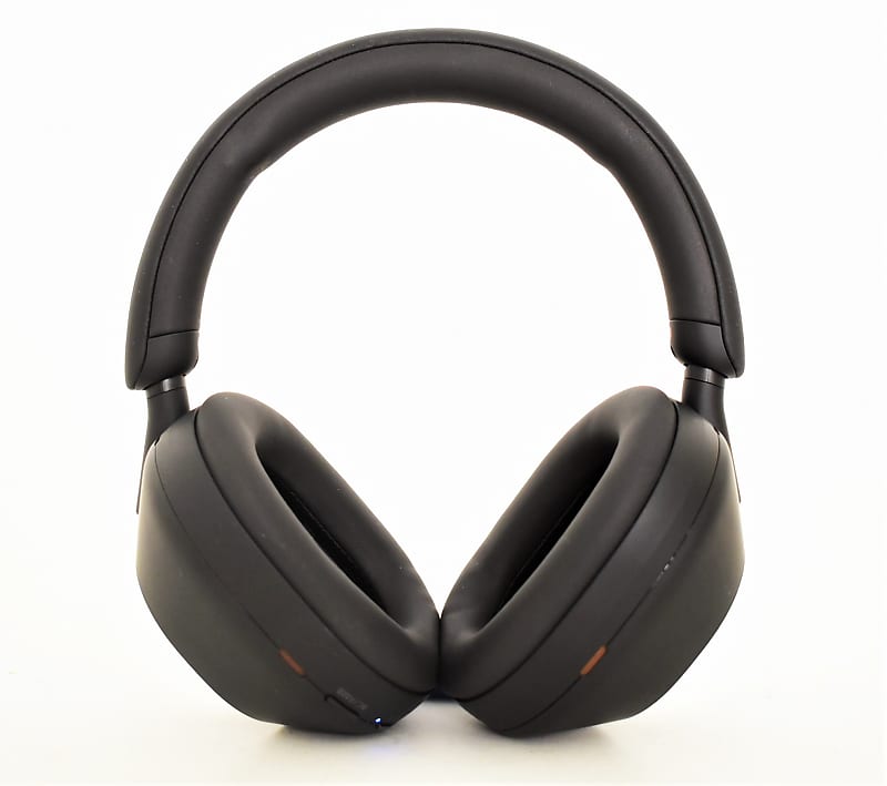 Sony WH1000XM5 Noise Canceling Headphones in Black