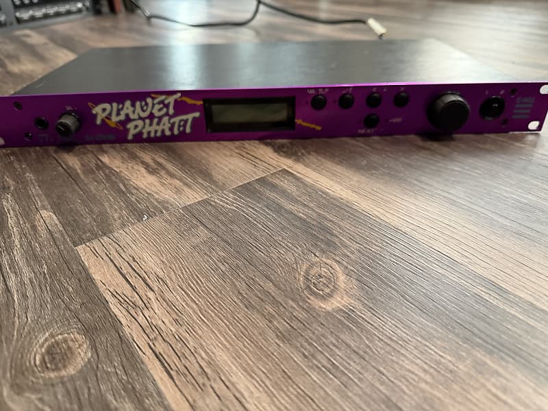 E-MU Systems Planet Phatt Rackmount 32-Voice Synthesizer | Reverb