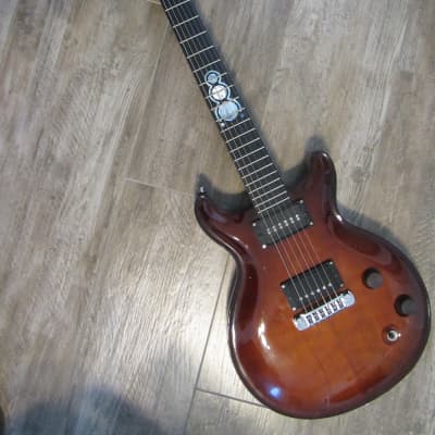Guilford Custom Guitars Crown Redwood top for sale