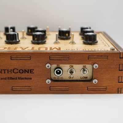 Mutabor by Synthcone - Synth & Effects machine image 3