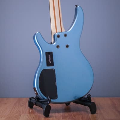 Yamaha TRBX305 5-String Bass