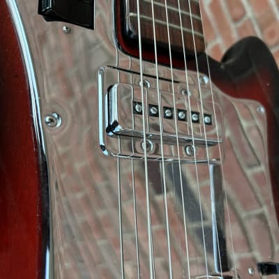 Teisco Sorrento E-10 Offset Electric Guitar 1960’s - Red Burst image 9