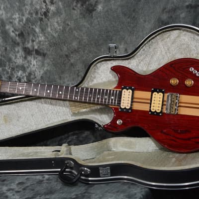 This Skylark guitar made in Japan by Matsumoku was only