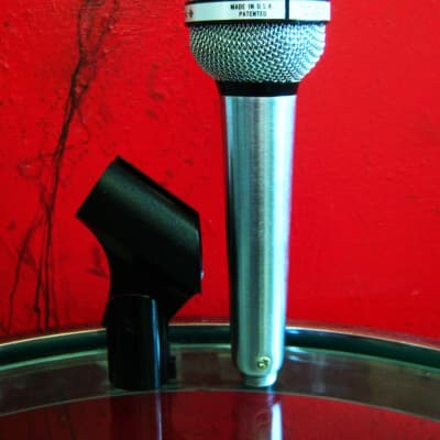 Vintage 1970's Shure 585SB dynamic microphone Low Z Satin