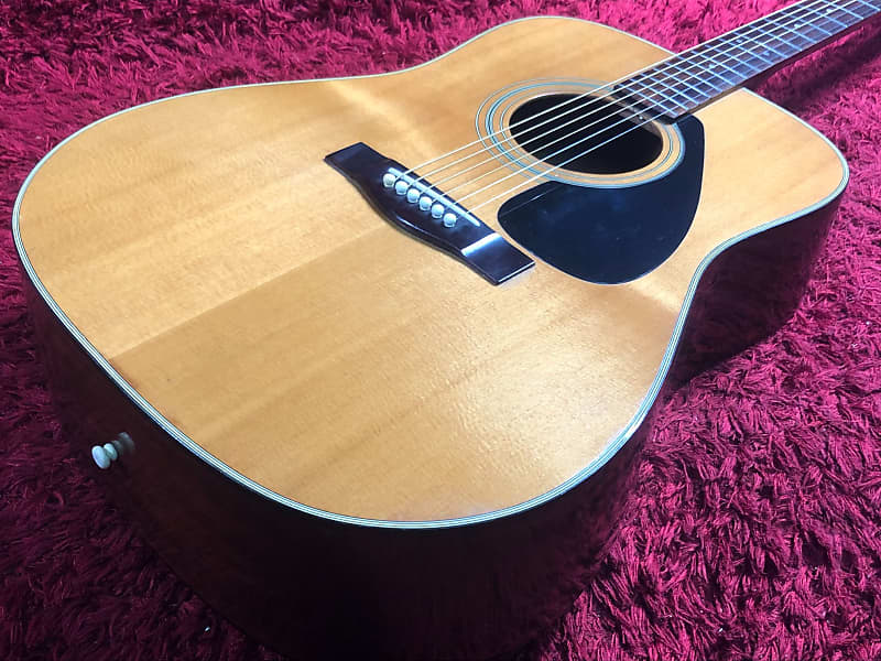 Yamaha FX-170 Acoustic Guitar Natural