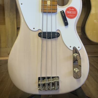 Fender Classic '50s Precision Bass Lacquer - White Blonde SN