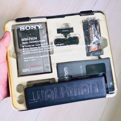 Sony WM F404 Walkman Cassette Player, RARE FULL SET, TOP SHAPE