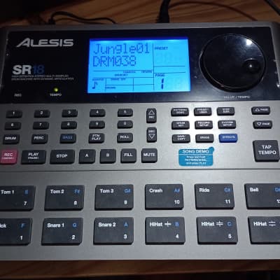 Alesis SR-18 Drum Machine | Reverb UK