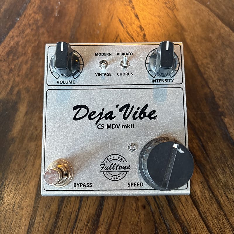Fulltone CS-MDV MkII Custom Shop Mini Deja Vibe MkII | Reverb