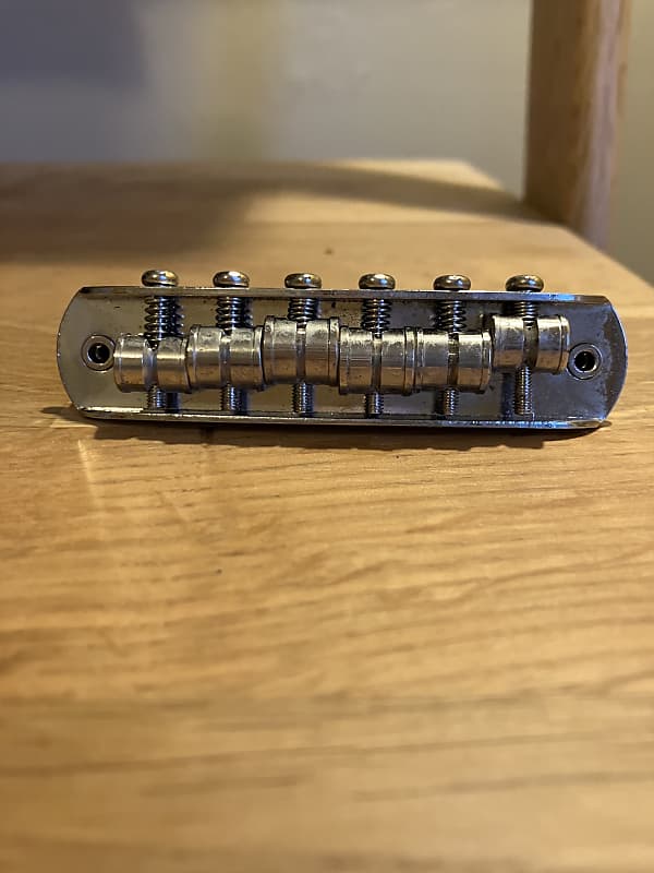 Fender Jaguar/Bass VI Bridge 2014 Chrome Reverb