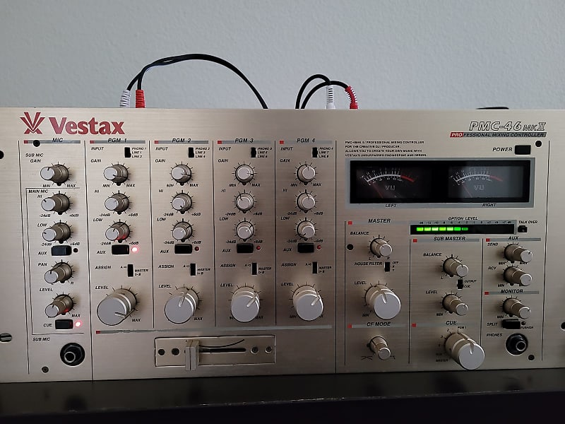 Vestax PMC-46 ロータリー　DJ ミキサー　4チャンネル Vestax PMC-46-MK2 4 Channel House Mixer