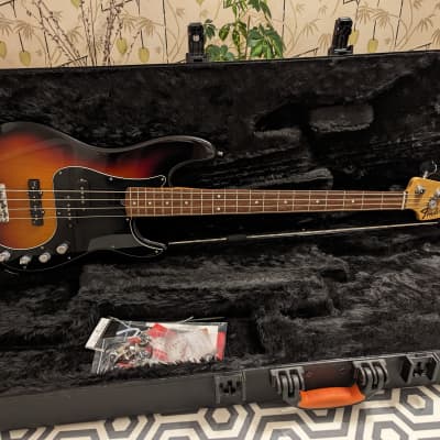 Fender Precision Bass Deluxe 2014 - Sunburst image 2