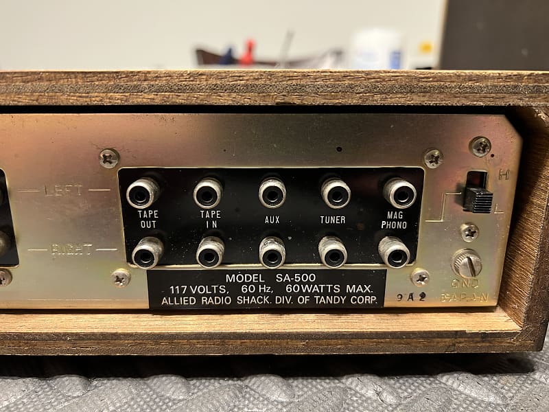 Vintage Realistic SA-500 Solid State Stereo Amplifier 1972 sold Phono Tuner Aux Mono